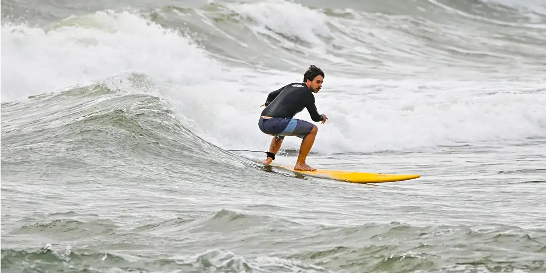 Aluno de Surf Praia do Forte